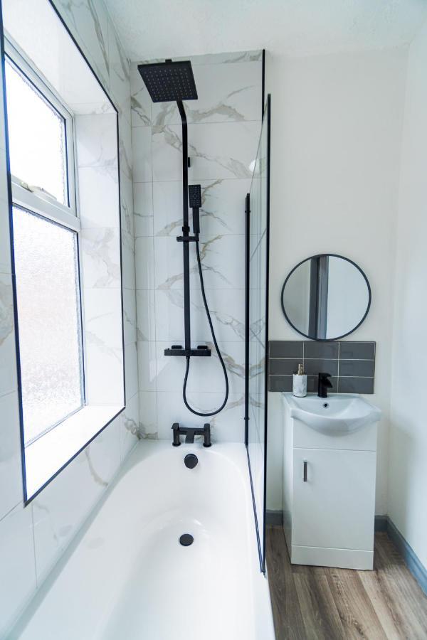 Stylish 3 Bedroom House - Central Location Nottingham Exterior photo
